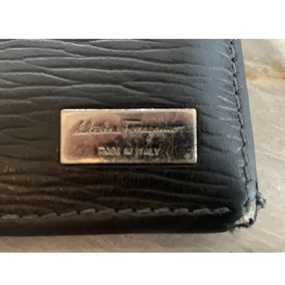 Salvatore Ferragamo Wallet - Picture 3 of 4